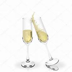 foto bicchieri brindisi fondo blanco de brindis chagne 001 fotos de stock foto bicchieri brindisi fondo blanco de brindis chagne 001 fotos de stock