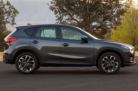 2016.5 Mazda CX-5 Updated with More Standard Features