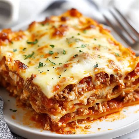 One moment, please... | Recipe | Classic lasagna recipe, Easy lasagna ...