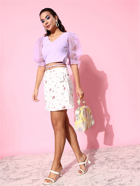 Style Quotient Women Self Design Fitted Crop Top – StyleQuotient