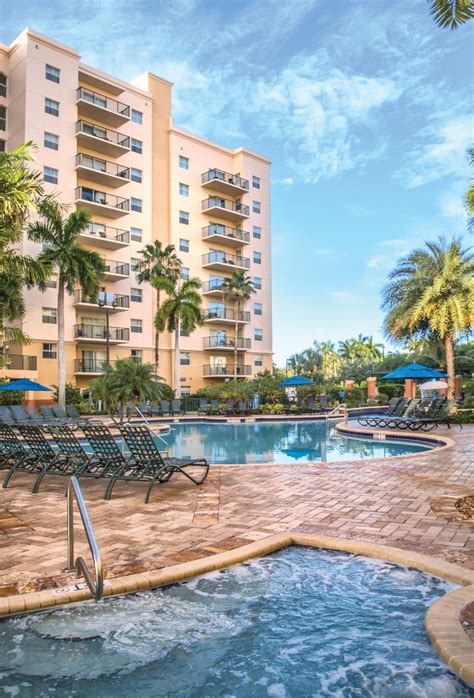 Club Wyndham Palm Aire By Club Wyndham Palm-Aire In Pompano Beach, FL