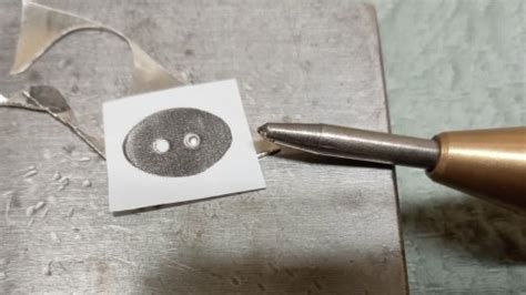 Using Buttons for Jewelry Clasps 的图像结果