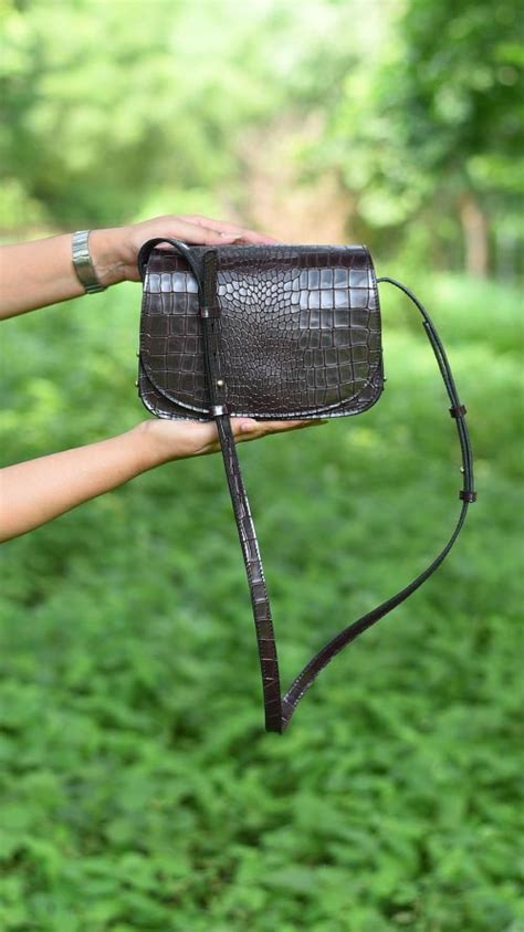 We Make Beautiful Bags – Chiaroscuro