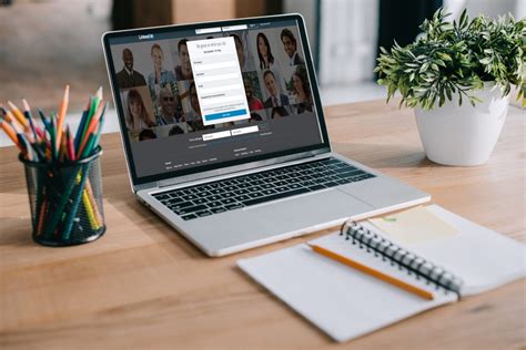 Desktops Business Laptops 的图像结果