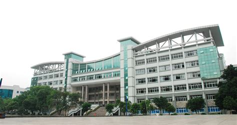 桂林航天工业学院场馆智慧用电 - VSU智能照明