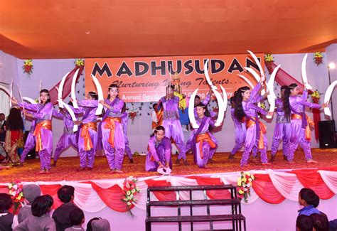 Annual Day 2018| Gallery | Madhusudan Mahto High School | MSM ...