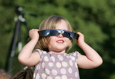 Eyes turn skyward as Venus travels across the sun - Post Bulletin ...