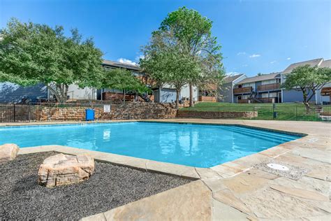 Asher Park - Apartment Living in Irving, TX