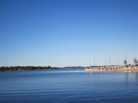 Canon PowerShot SD1300 IS (IXUS 105 / IXY 200F) sample photo ...