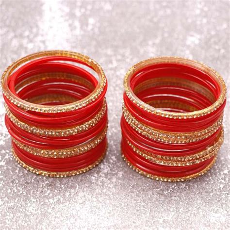 Red Chudi Designs: त्योहार पर पहनें लाल चूड़ियों का नया सेट, देखें ...
