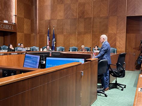 Amid jeers at city council meeting, Mike Miles reports improvements in ...