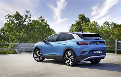 𝗩𝗼𝗹𝗸𝘀𝘄𝗮𝗴𝗲𝗻 𝗜𝗗 𝟰 𝗣𝗿𝗶𝗰𝗲, 𝗟𝗮𝘂𝗻𝗰𝗵 𝗗𝗮𝘁𝗲, Images, Features, Range & Reviews | Autocar India