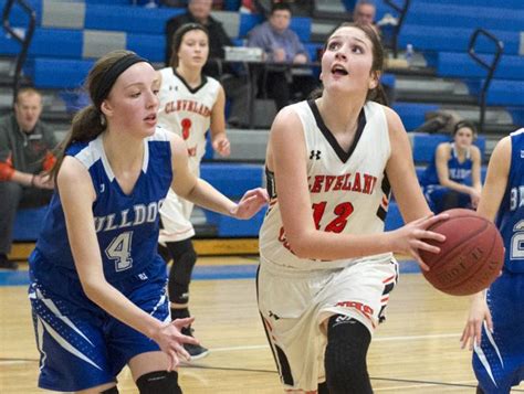 Cleveland girls avenge earlier loss to JWP | Sports | southernminn.com