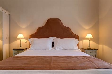 HOME AND ART SUITES (Athens) - Hotel Reviews & Photos - Tripadvisor