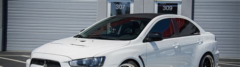 Download wallpaper white, wheels, black, mitsubishi, lancer, evolution ...