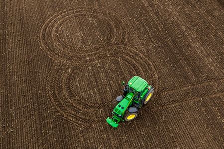 8RX 540 | High-Horsepower 8R & 8RX Tractors | John Deere US