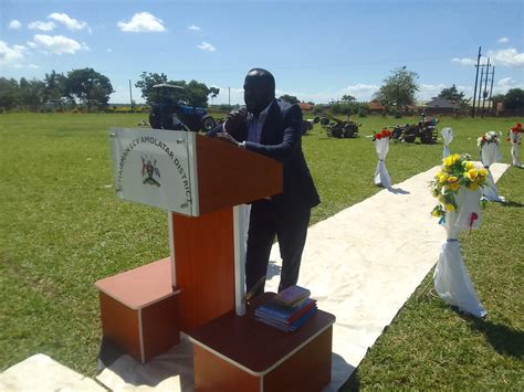 Hot FM - The people's voice