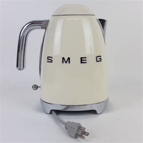 SMEG Retro Electric Tea Kettle