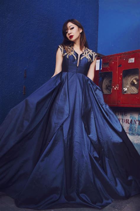 Know more about Natasha Shrotri in the biz & her passion for fashion ...