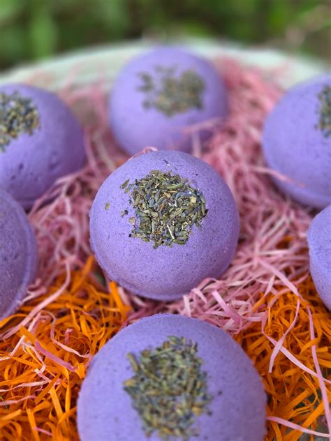 Twilight Calm Bath Bomb – Relaxing Purple Soak | Salty Secrets