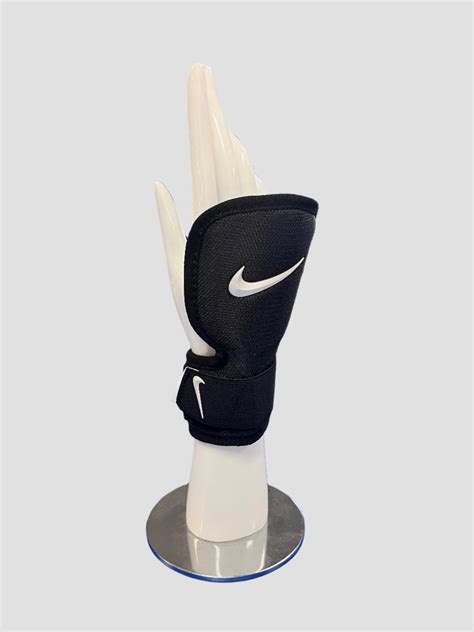 NIKE DIAMOND BATTER'S HAND GUARD – K2 Baseball and Softball