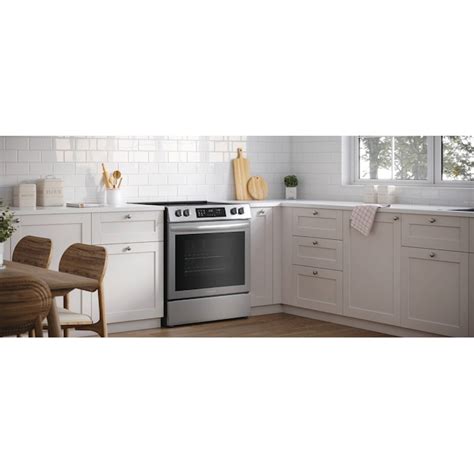Frigidaire 30-in Glass Top 5 Burners 5.3-cu ft Self-Cleaning Convection ...