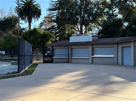 All About the Blackberry Farm in Cupertino - Seb Frey, Silicon Valley ...