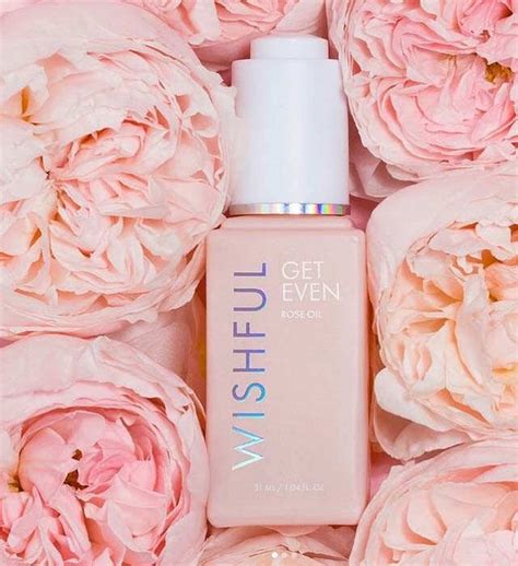 Top 5 Face serums for a Natural Glow | Femina.in