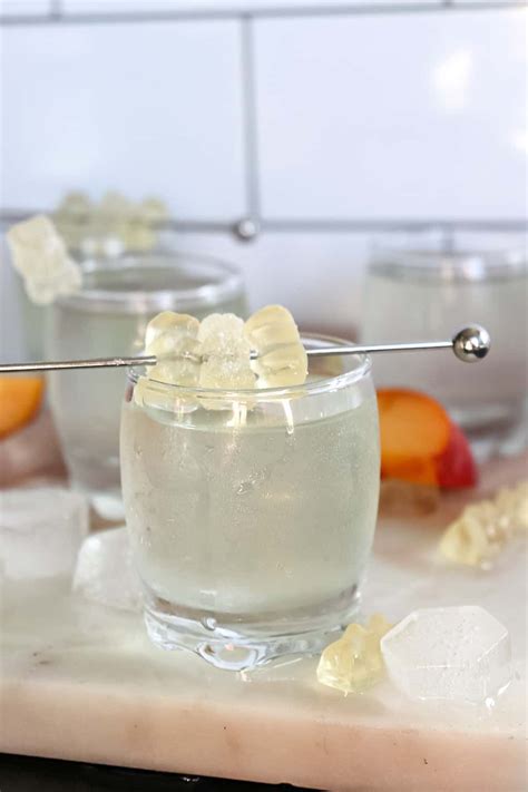 White gummy bear shot or cocktail – Artofit