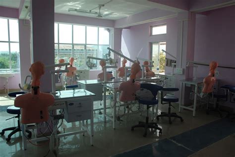 DENTAL COLLEGE - Regional Institute of Medical Sciences Imphal