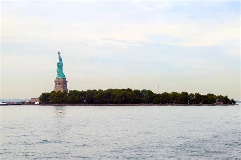 Statue of liberty r34 Stock Photos, Royalty Free Statue of liberty r34 ...