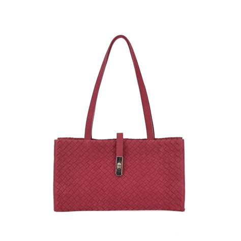 CA 1581 | INT | SUEDE RED – Calonge