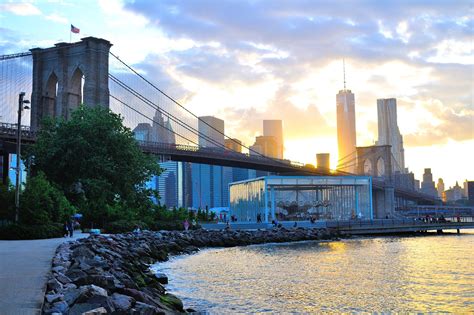 Brooklyn, NY Guide Including Things to Do and Where to Eat