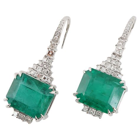 Natural zambian high quality Emerald diamond earring in 18k gold For ...