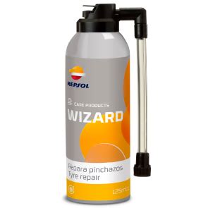 Range of liquids for cleaning cars | Repsol