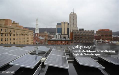 65 M&T Bank Building Stock Photos, High-Res Pictures, and Images ...