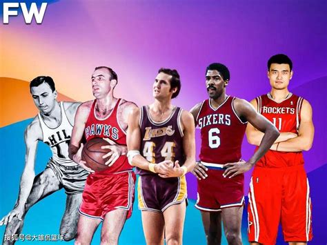 美媒列出了NBA每个赛季都入选全明星的球员，姚明入选但数据最差_大赛_鲍勃佩蒂特_1