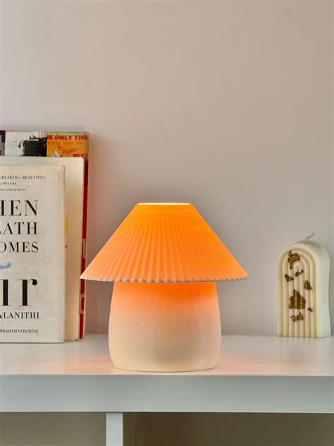 Matsu Lamp – Dophari