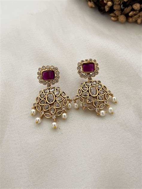 Buy Kemp Stone Studded Choker With Changeable Studs Online - Ishhaara