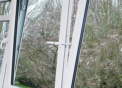 Sound Proof Tilt & Turn Windows Manufacturer, Supplier from Mumbai