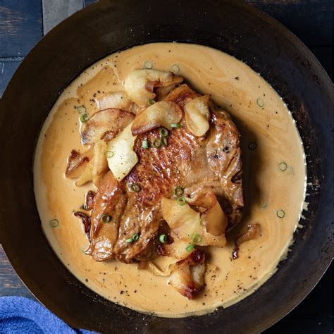 NORMANDY PORK CHOPS — French Cooking Academy