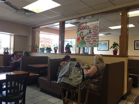 GEORGE'S LUNCHEONETTE, Patchogue - Restaurant Reviews, Phone Number ...