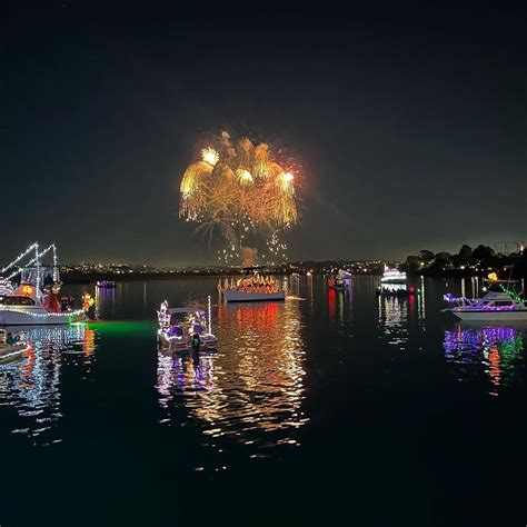 2023 Mission Bay Parade of Lights, Mission Bay, San Diego, 9 December ...