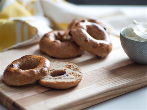 Cinnamon Raisin Bagels Recipe