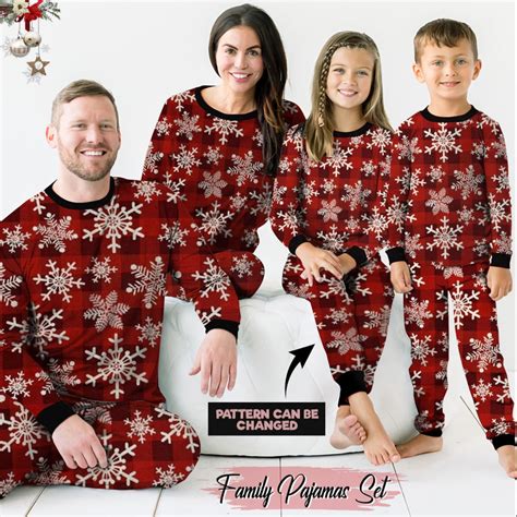 Family Matching Outfit Christmas, Custom Christmas Pattern in Pajamas ...