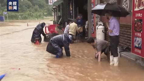 这不是灾难片！韩国罕见暴雨⚡首尔几乎被洪水淹没！已造成7人死6人失踪！（内附视频）