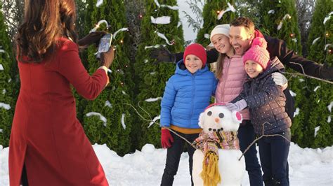 Christmas with the Darlings - Full Cast & Crew - TV Guide
