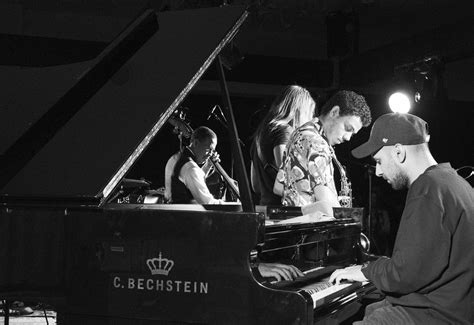 Ve spolupráci se společností C. Bechstein: Jazz Festival v Tbilisi ...