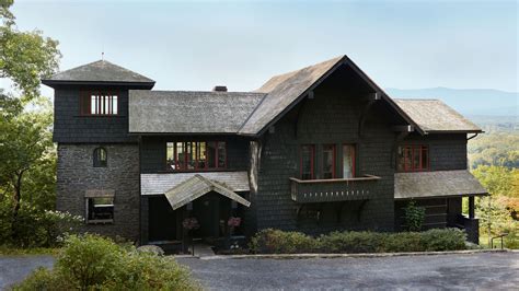 Inside a Cozy Catskills Lodge That Was Inspired by Frank Lloyd Wright ...