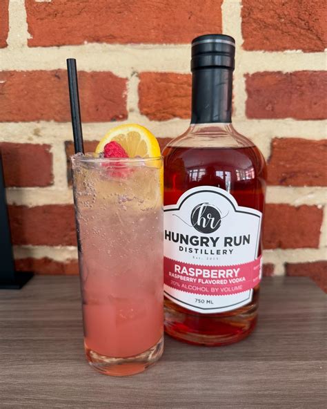 Hungry Run Distillery Carlisle | Check out these crazy delicious Lemongrass Cream Mussels!😍 We ...